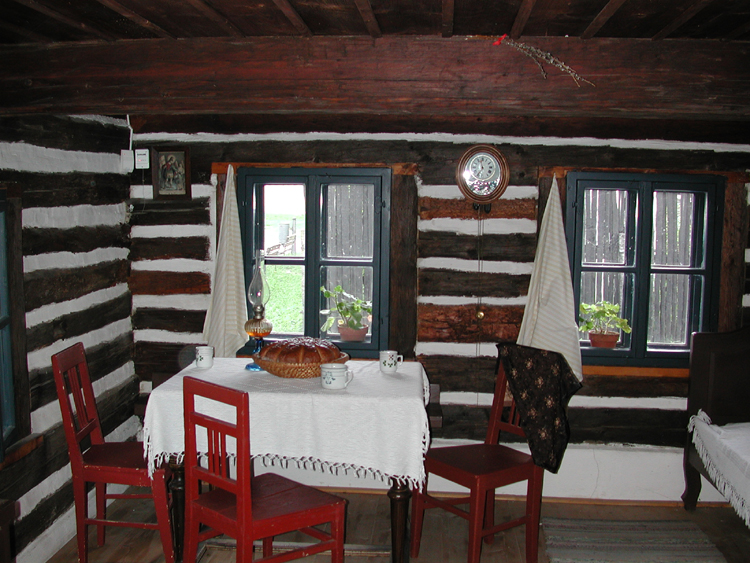 Kitchen in Hlinsko house in museum.jpg 400.1K